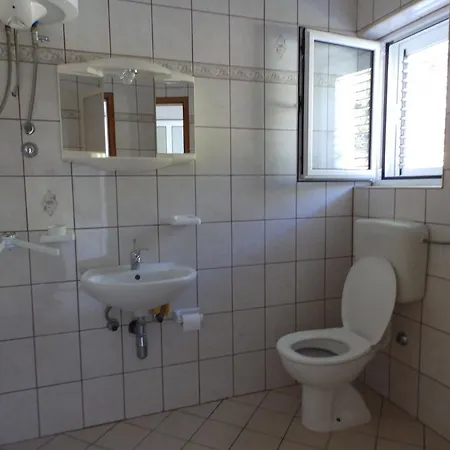 Apartment Ren Kampor