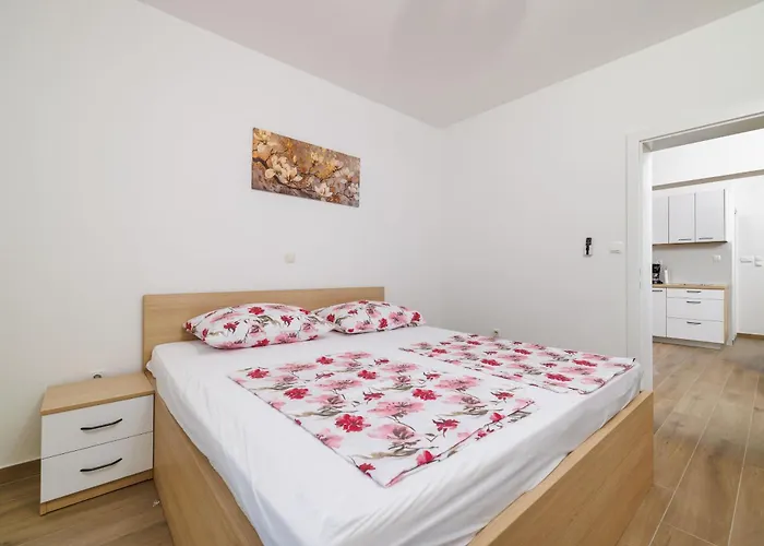 Apartament Ren Kampor