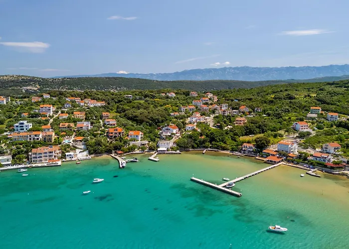 Ren アパート Kampor